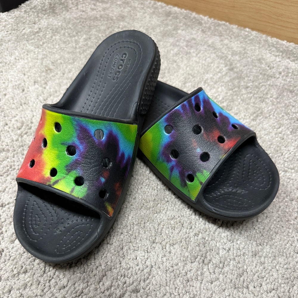 CROCS Red and Green Sandals/Slides